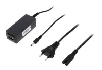 230V-os hálózati adapter (12V / 5A) DC dugóval
